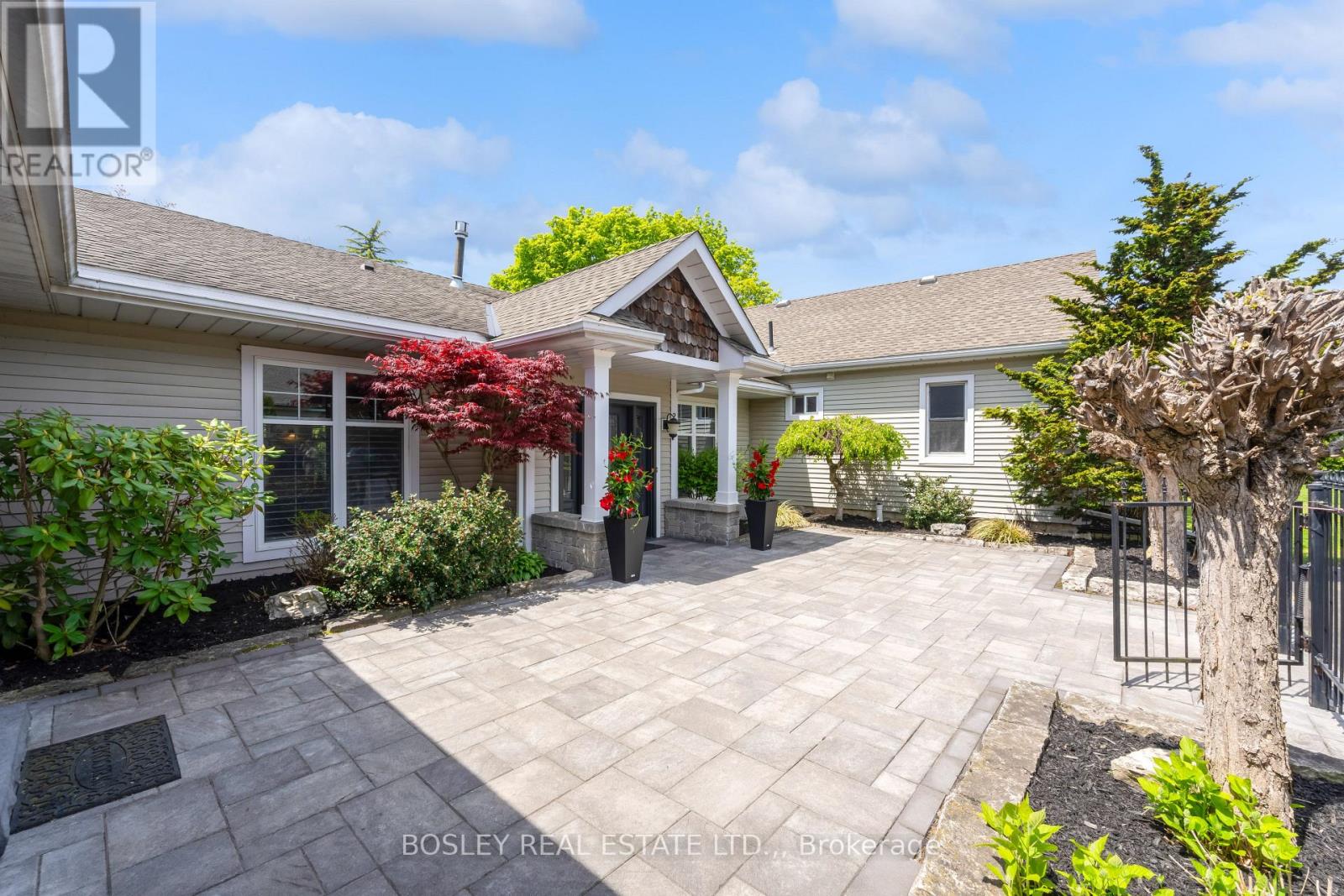 166 LAKESHORE ROAD - 5