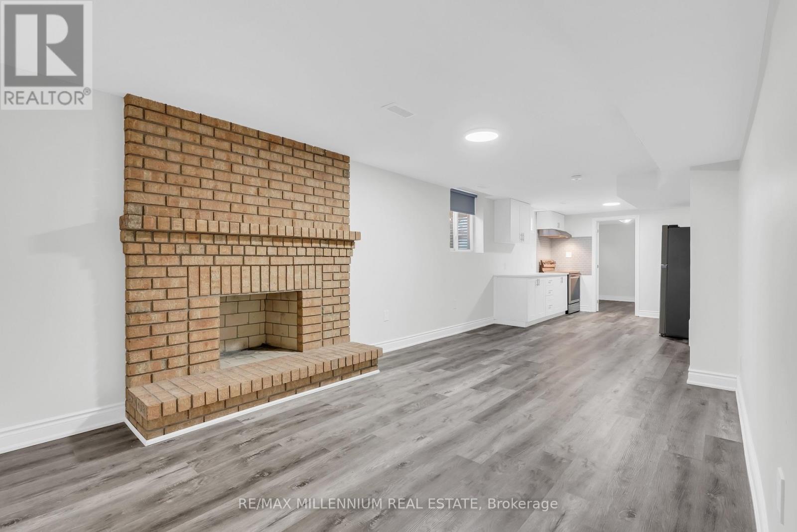 20 KESTEVEN CRESCENT - 35