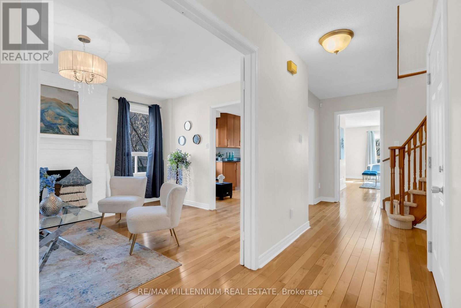20 KESTEVEN CRESCENT - 6