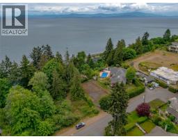 391 Burnham Rd, Qualicum Beach, BC V9K1G5 Photo 19
