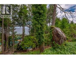 391 Burnham Rd, Qualicum Beach, BC V9K1G5 Photo 17