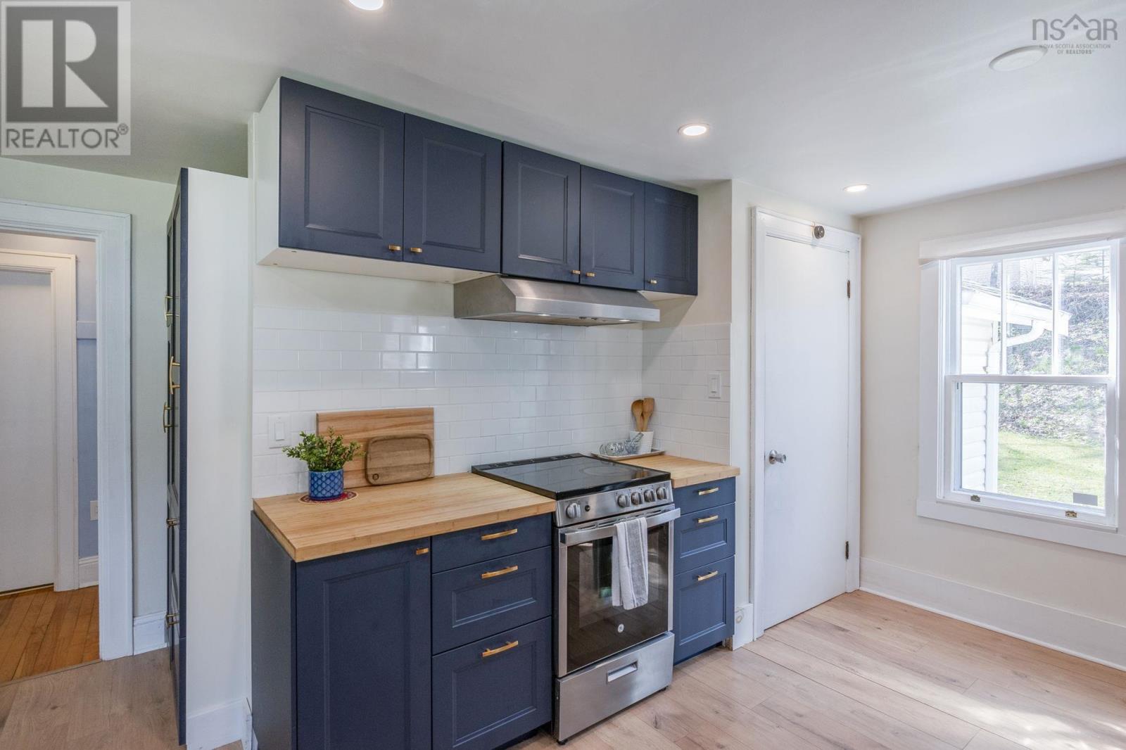 Property 8 of 46 of 38 Woodworth Road