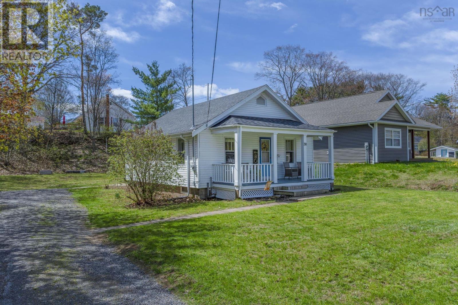Property 25 of 46 of 38 Woodworth Road