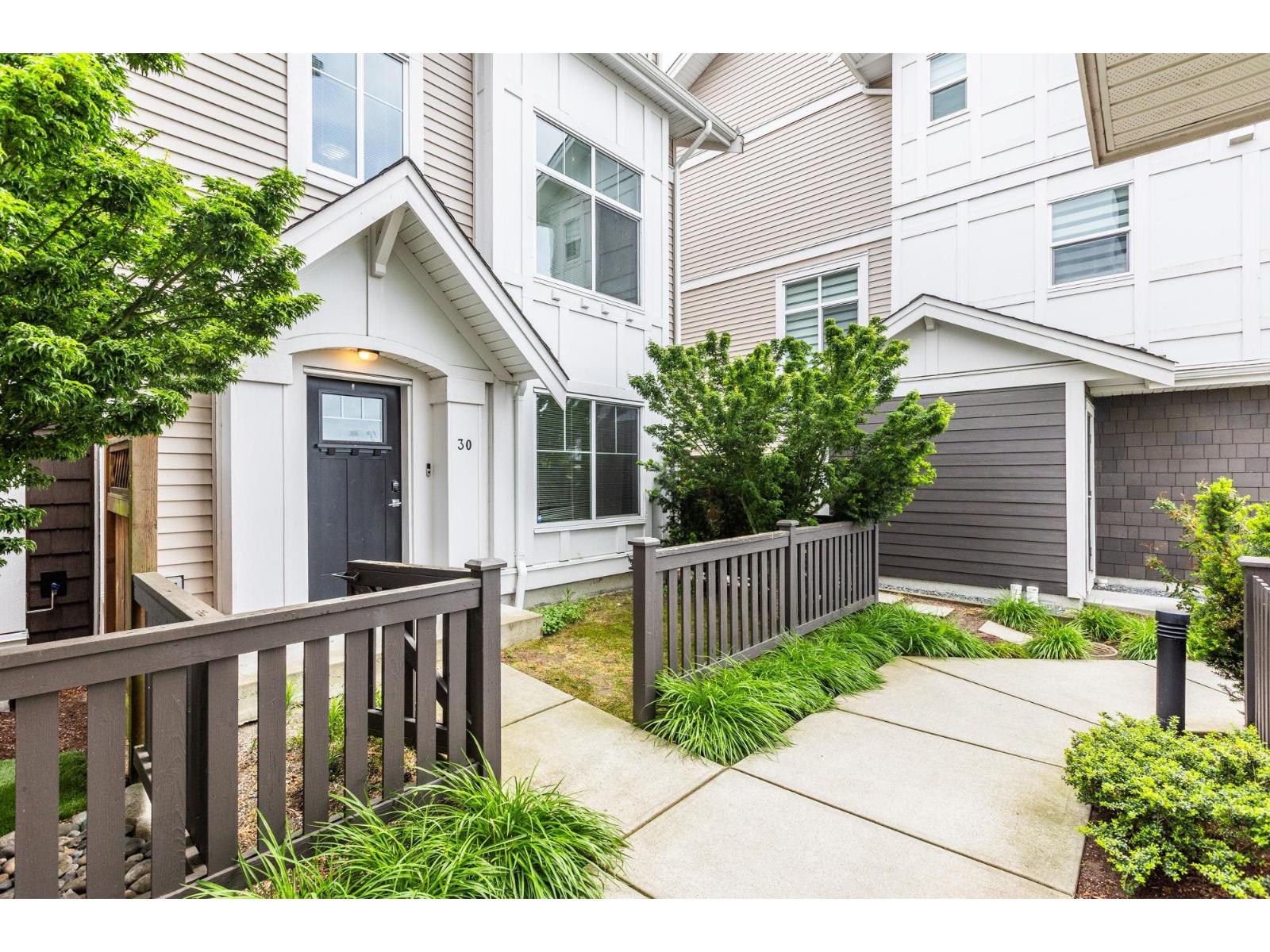 30 12073 62 Avenue - photo 2