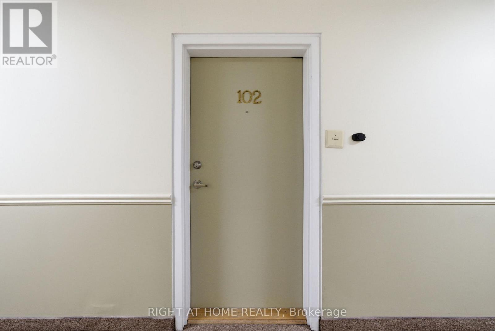 #102 91 ASPEN SPRINGS DRIVE - 17