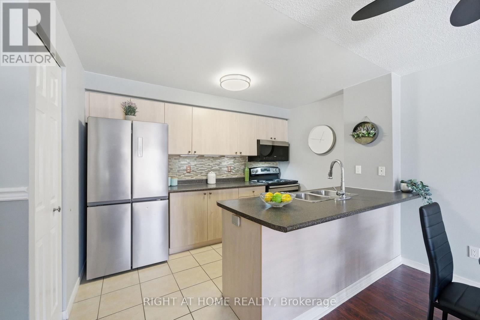 #102 91 ASPEN SPRINGS DRIVE - 9