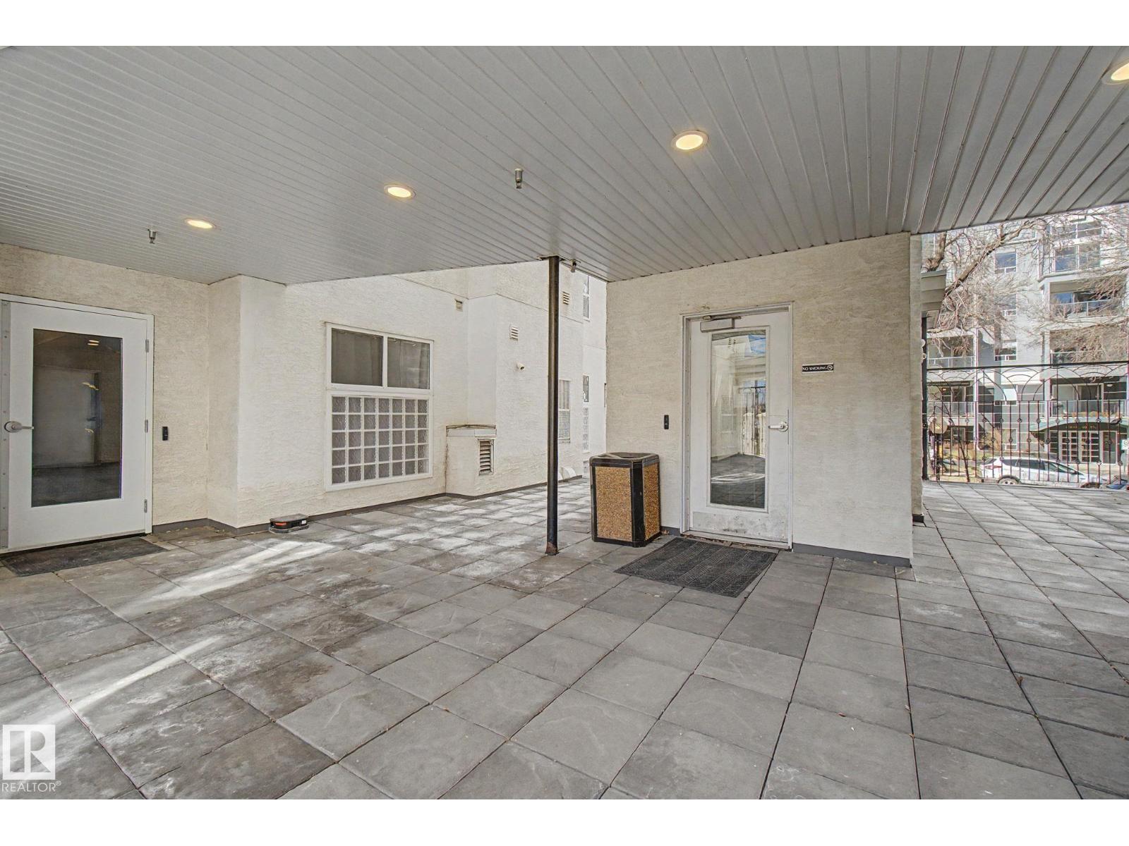 #411 10033 110 ST NW - 37