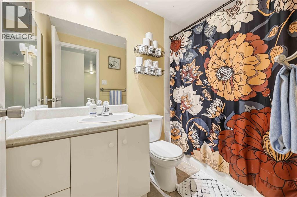 854 Lanark CRESCENT, Sarnia, Ontario, N7S4E4 — Photo 5