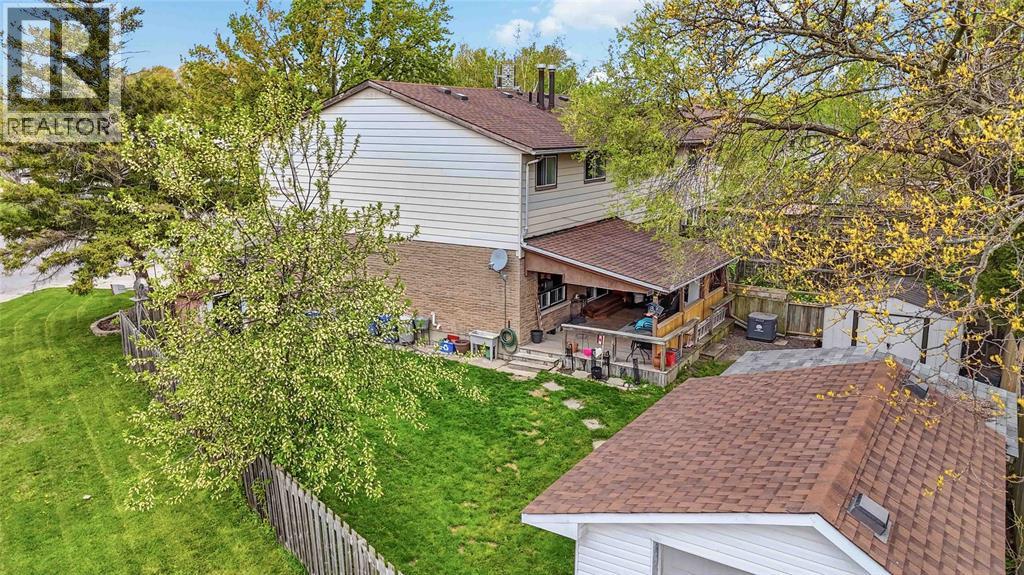 854 Lanark CRESCENT, Sarnia, Ontario, N7S4E4 — Photo 11