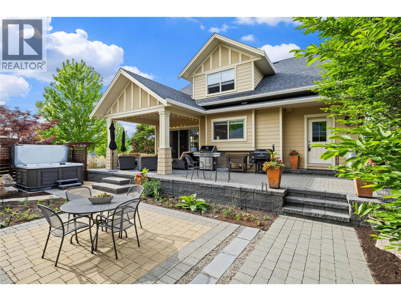  349 Hillside Avenue, Kelowna
