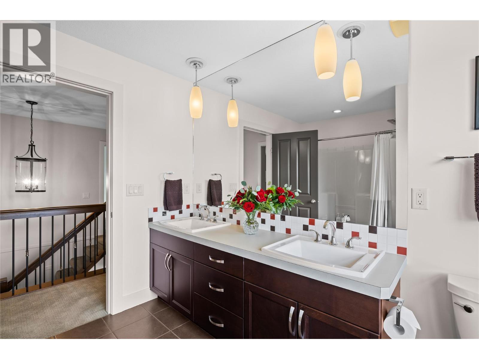  349 Hillside Avenue, Kelowna