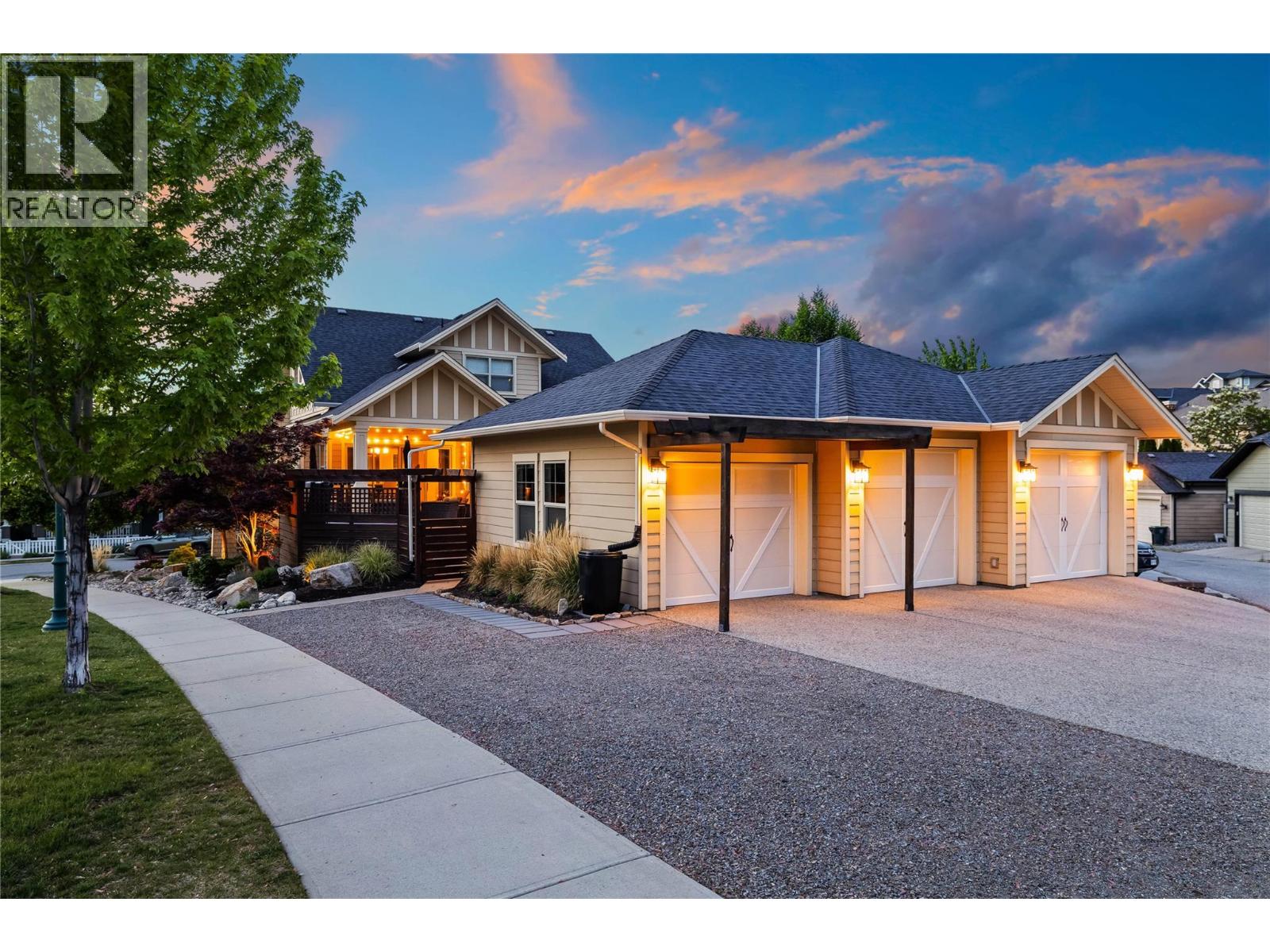  349 Hillside Avenue, Kelowna