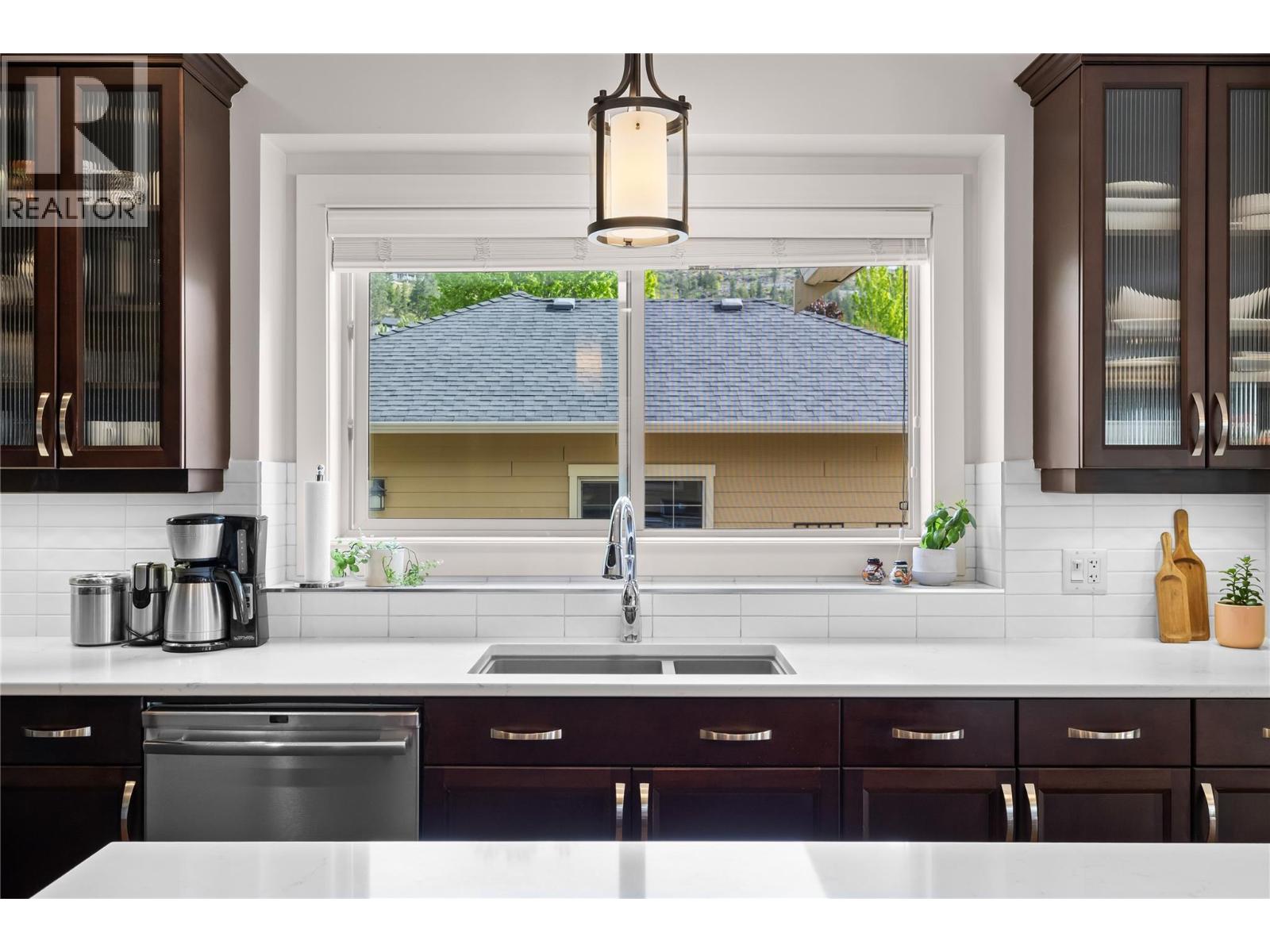  349 Hillside Avenue, Kelowna