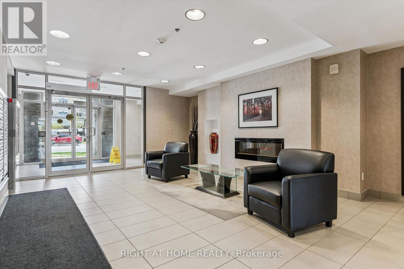#312 5317 UPPER MIDDLE ROAD - 3
