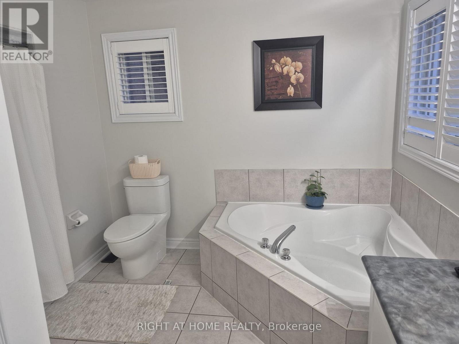 30 TREVINO CRESCENT - 19