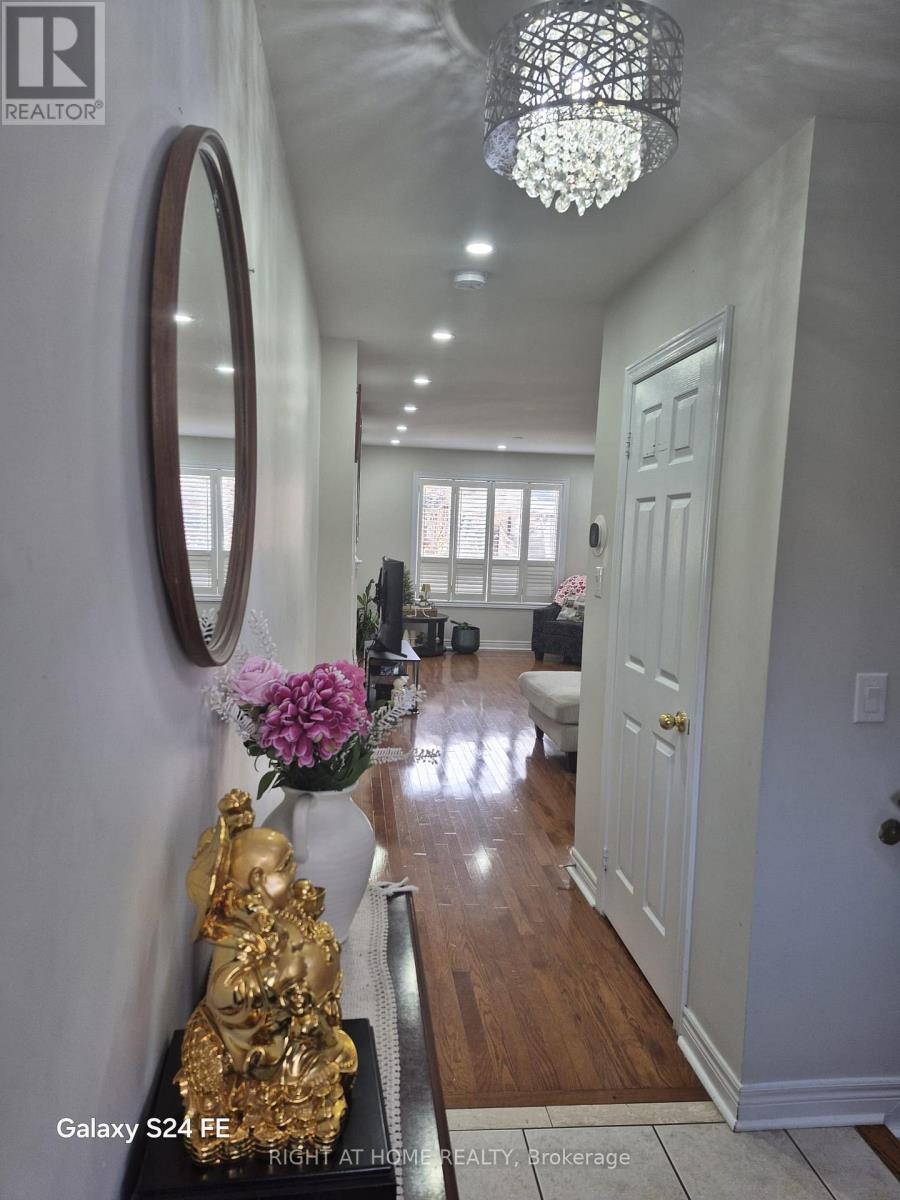 30 TREVINO CRESCENT - 2