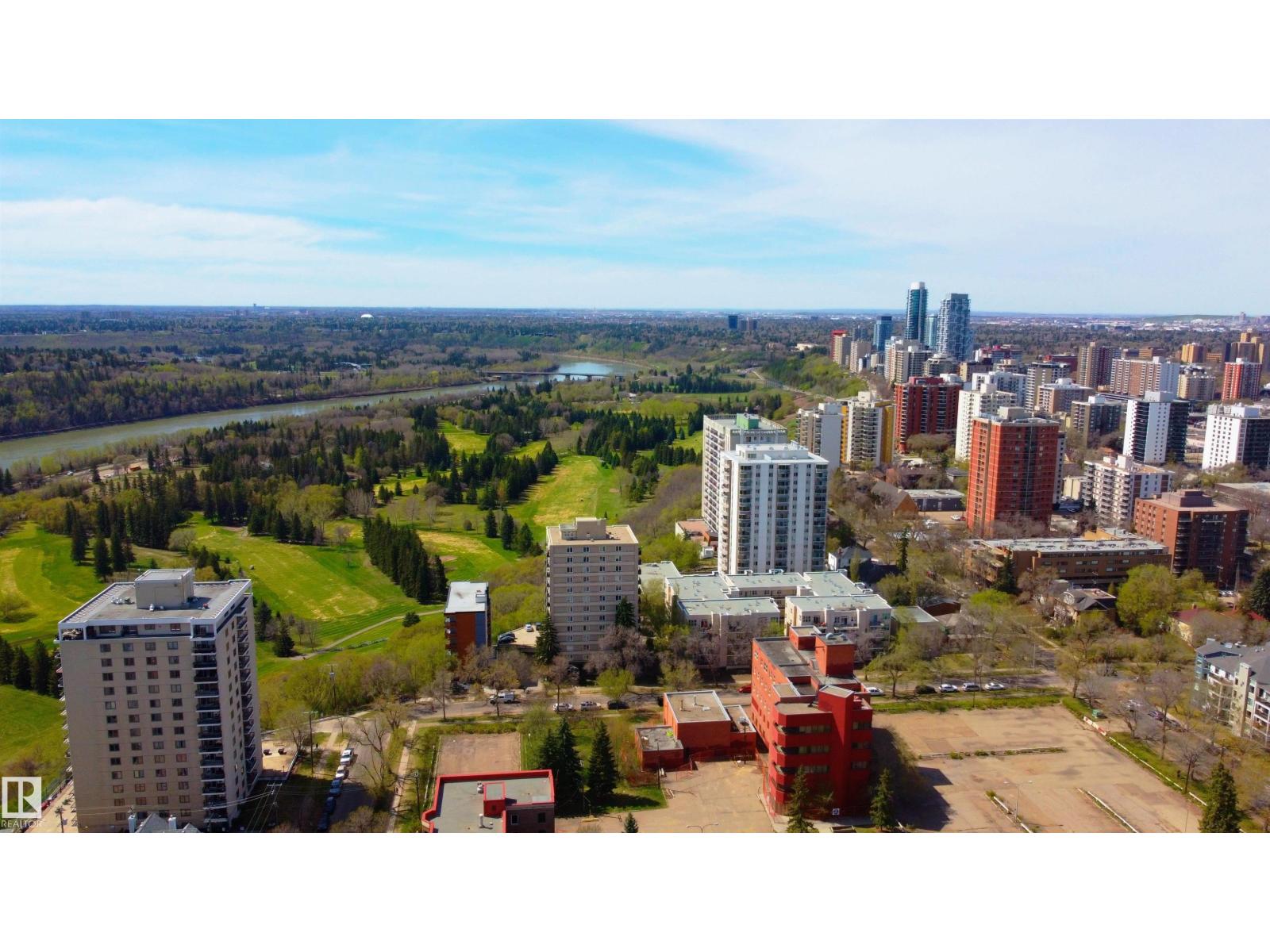 #1006 9816 112 ST NW - 28