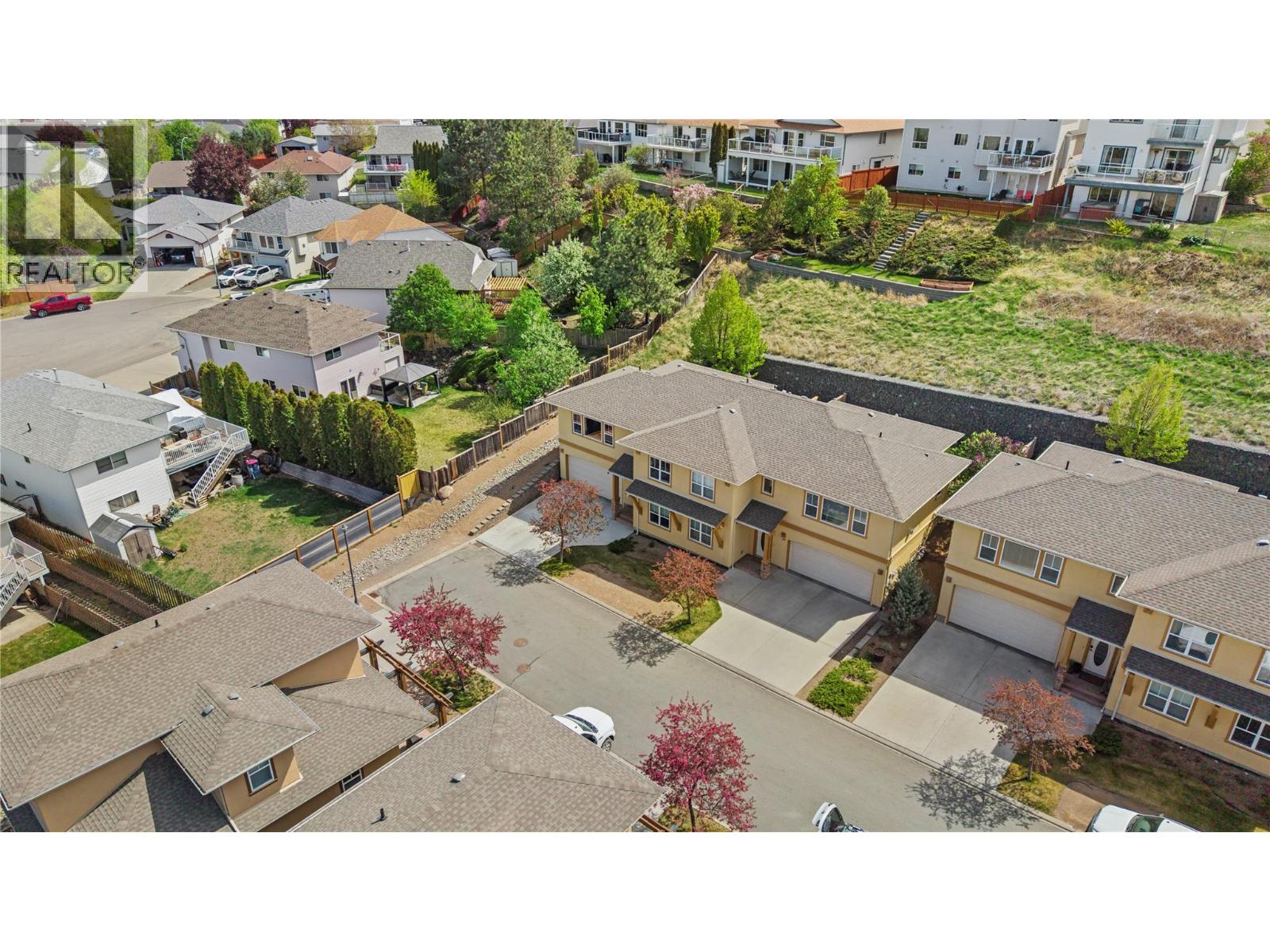 #38 1055 Aberdeen Drive Drive - 2