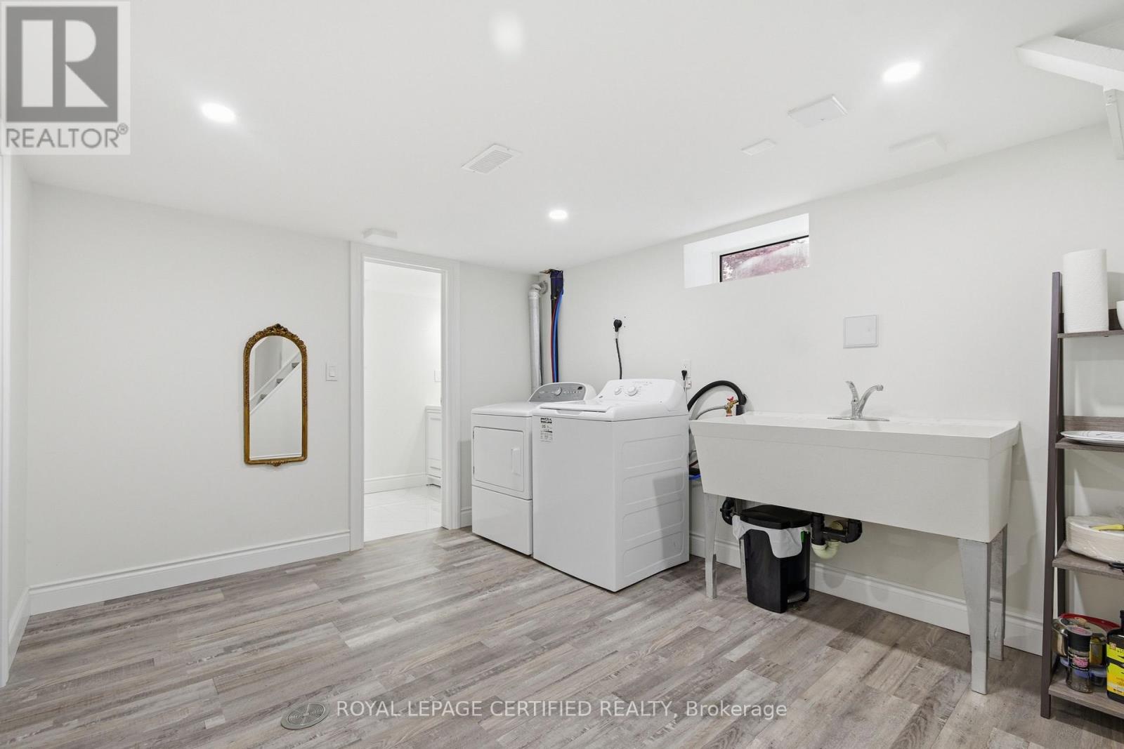 2485 DOMINION BOULEVARD - 15