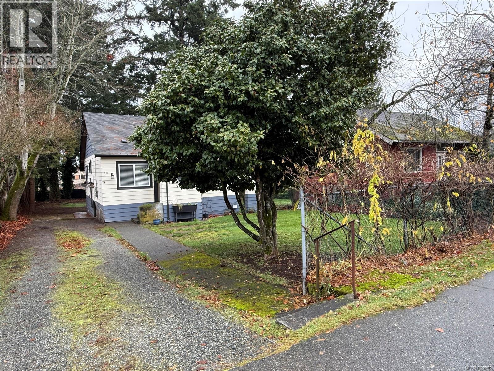 308 Holly Ave - 13
