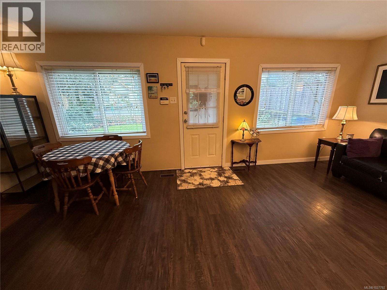 308 Holly Ave - 18