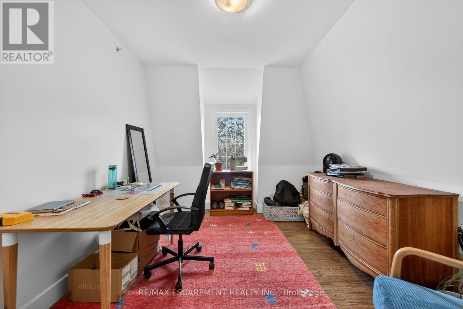 167 WALNUT STREET S - 44