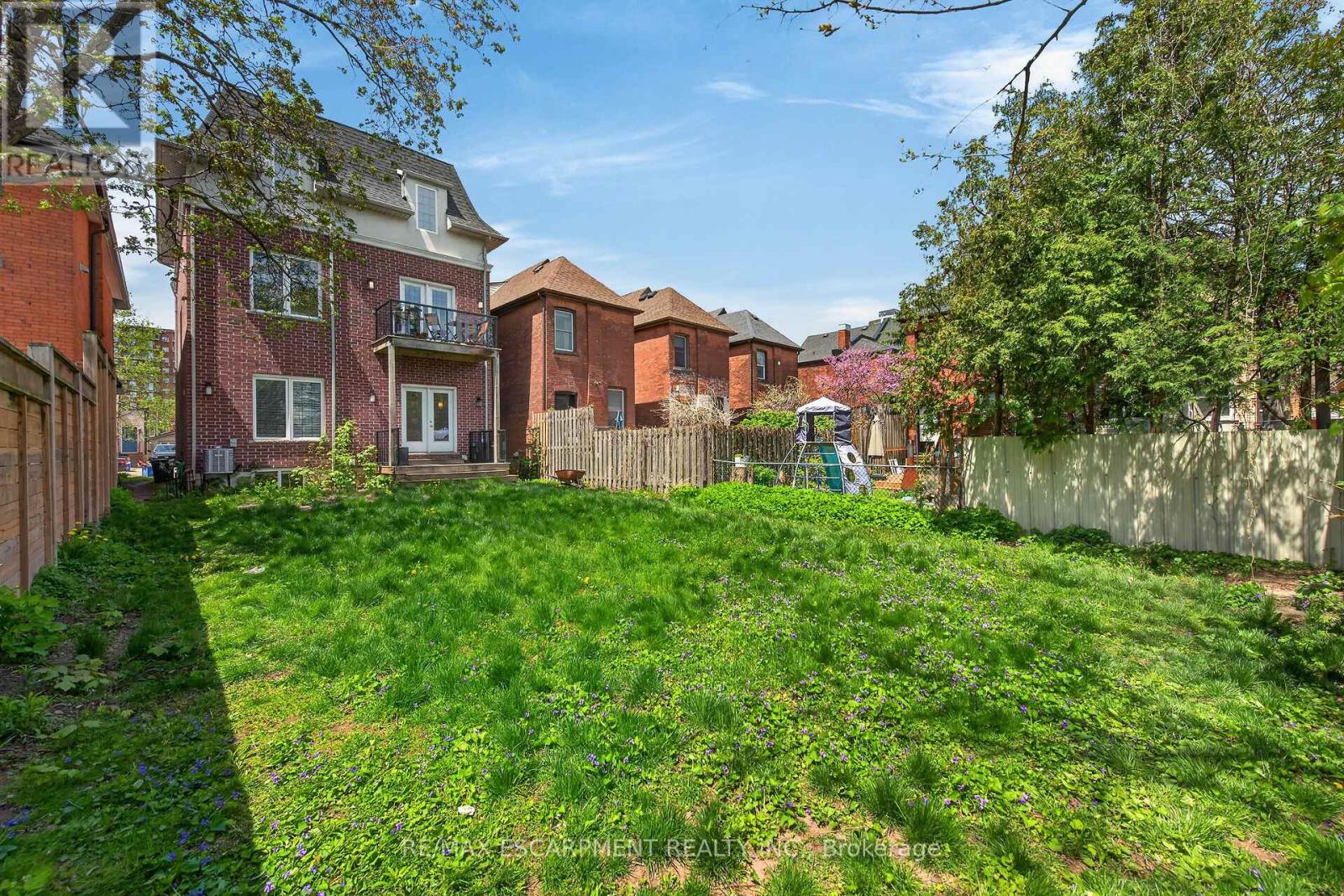 167 WALNUT STREET S - 48