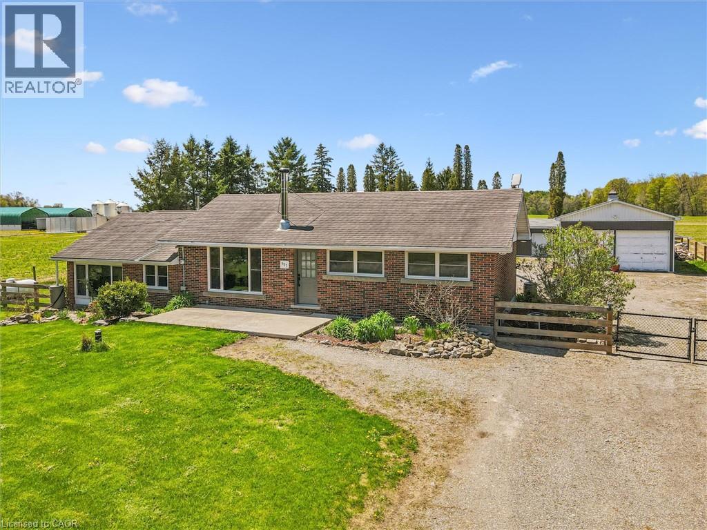 957 MIDDLETOWN Road - 1