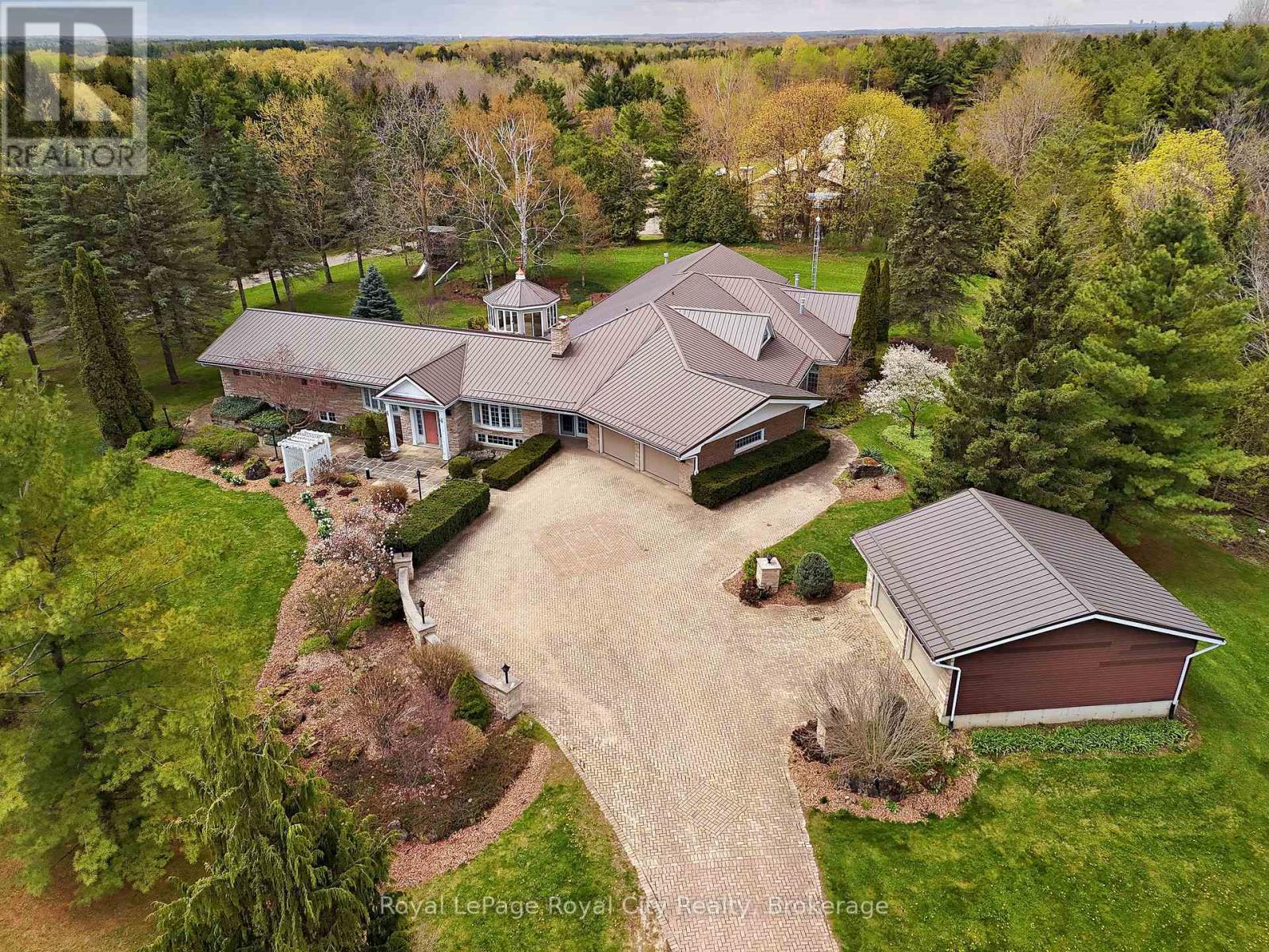 4646 SIDEROAD 20 N — photo 1