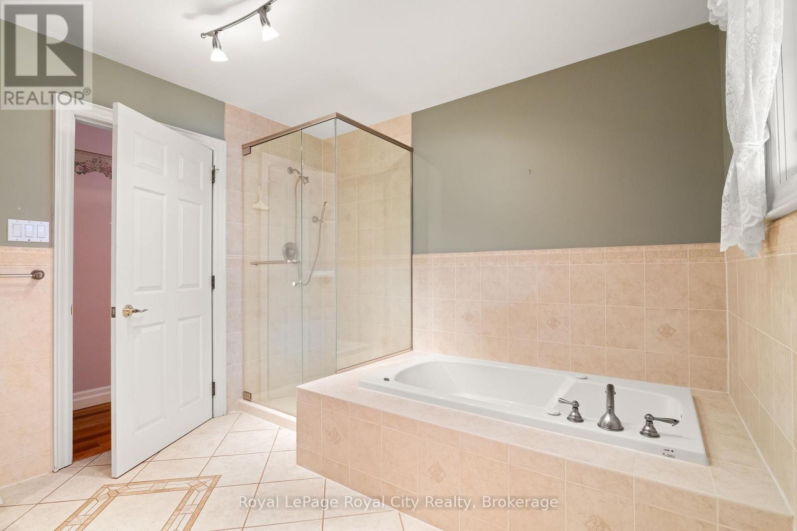 4646 Sideroad 20 North — photo 29