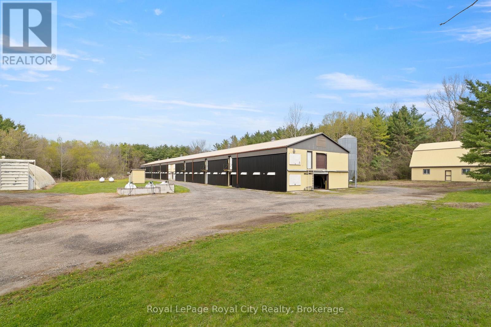 4646 Sideroad 20 North — photo 41