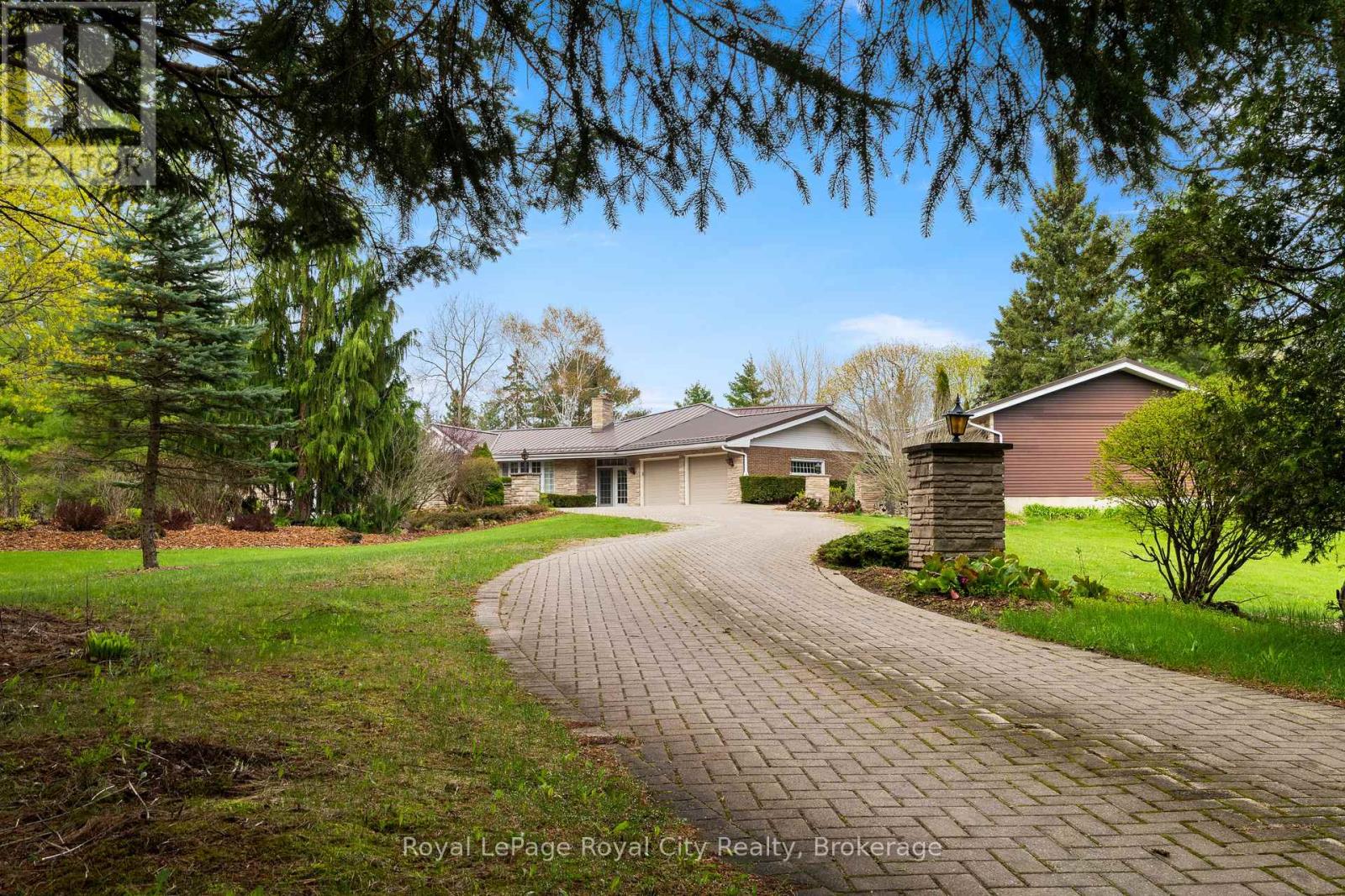 4646 Sideroad 20 North — photo 45