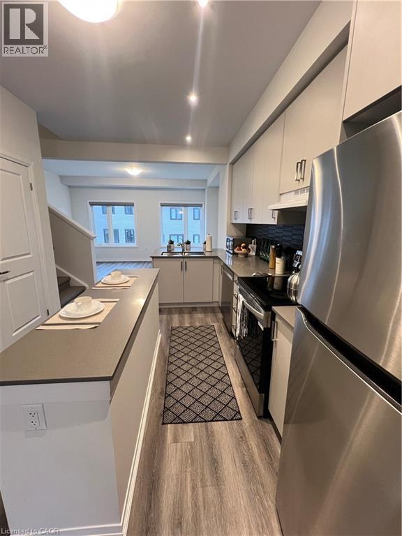 155 EQUESTRIAN Way Unit# 115, Cambridge, Ontario, N3E0E8 — Photo 8