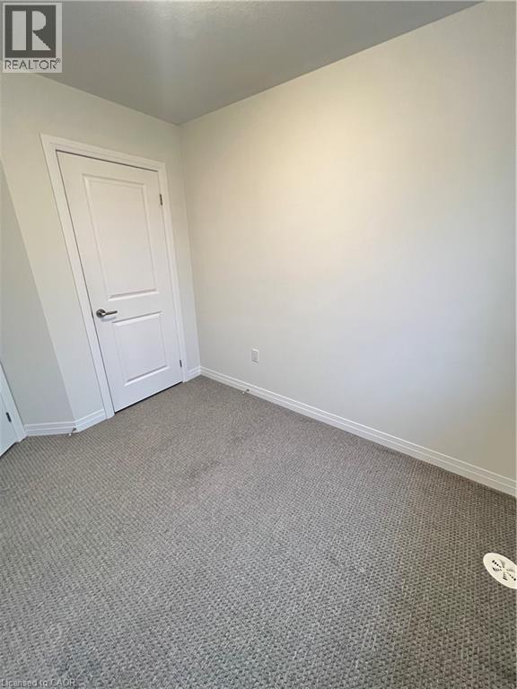 155 EQUESTRIAN Way Unit# 115, Cambridge, Ontario, N3E0E8 — Photo 13