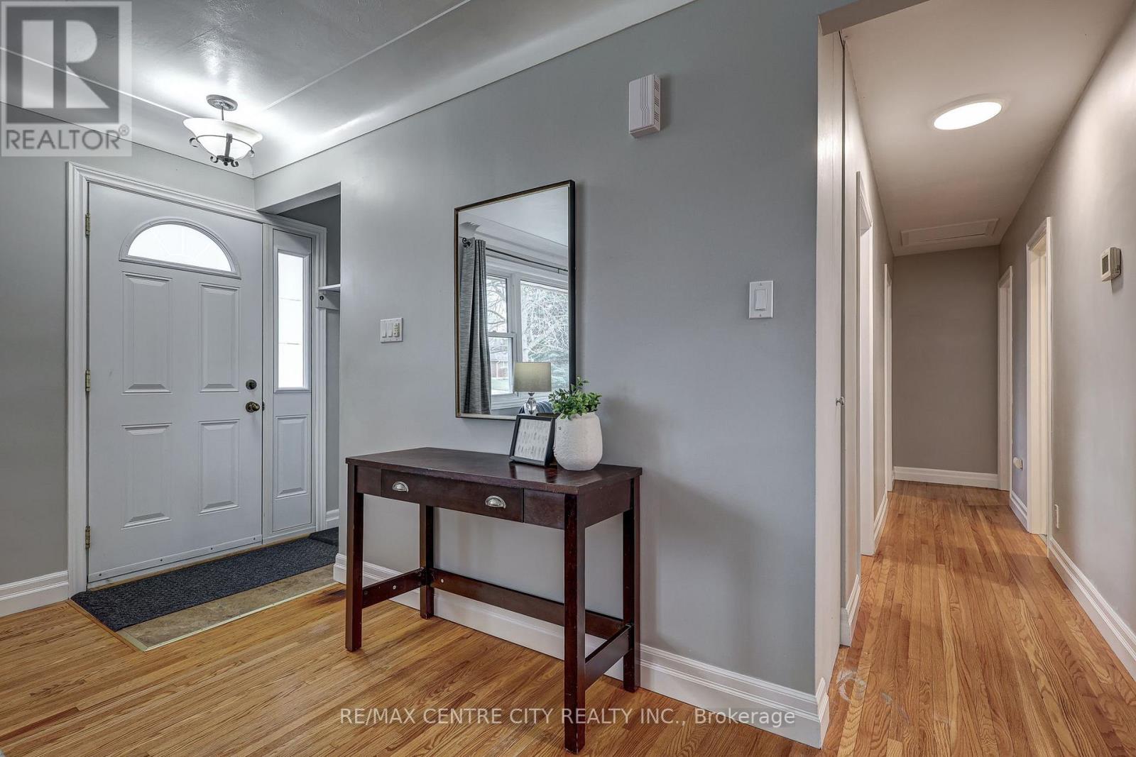 68 BAILEY AVENUE - 20
