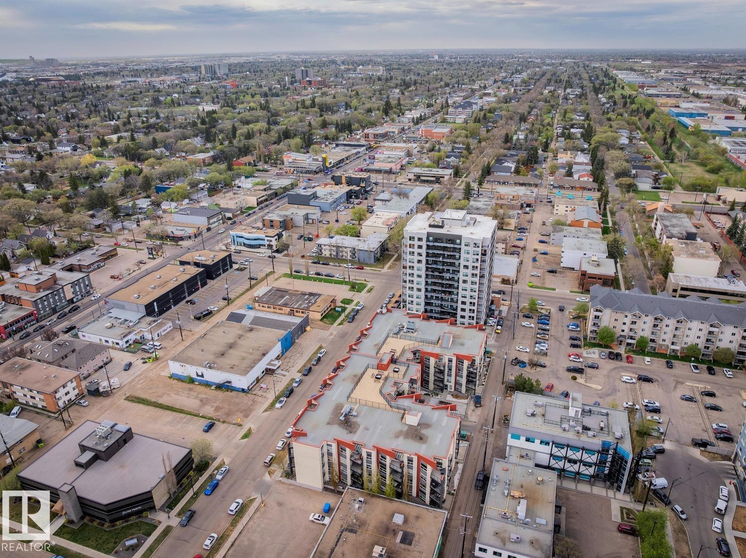 #421 10523 123 ST NW - 33