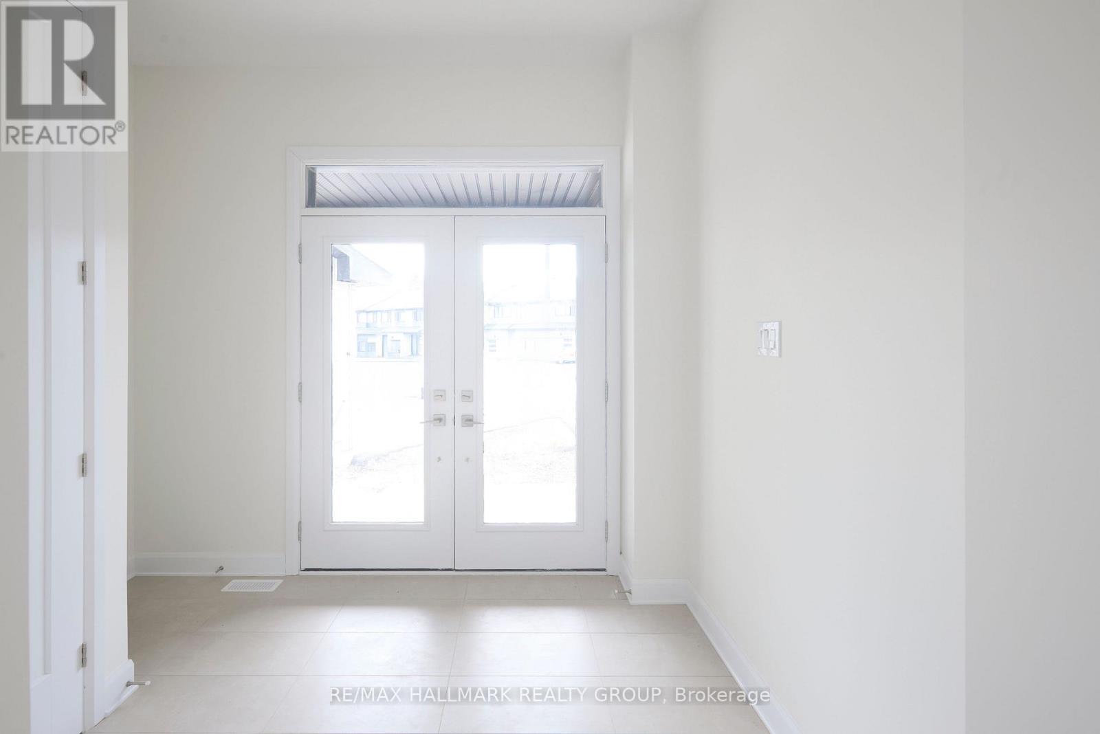 678 PERSIMMON WAY - 19