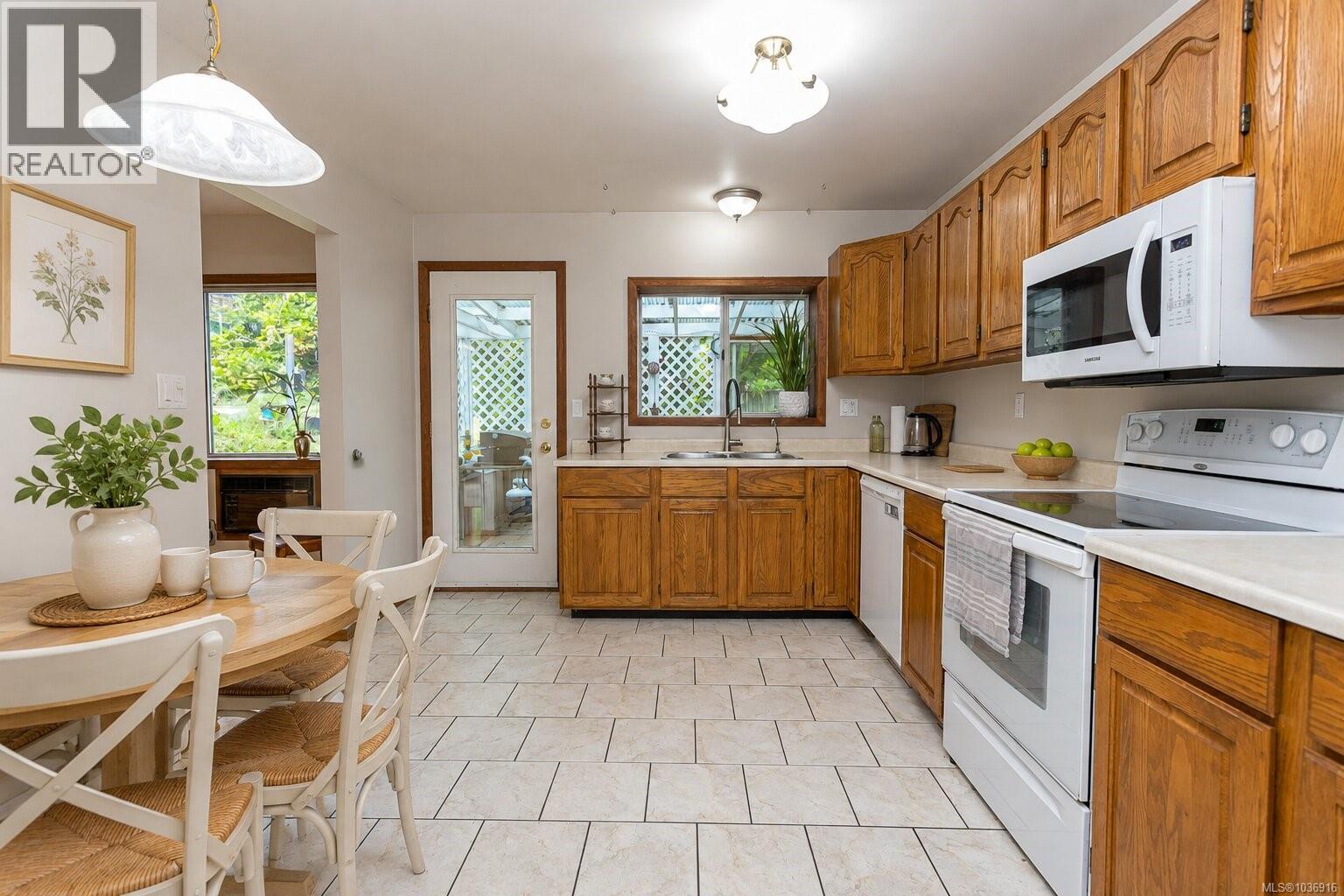 3388 St. Troy Pl - 12