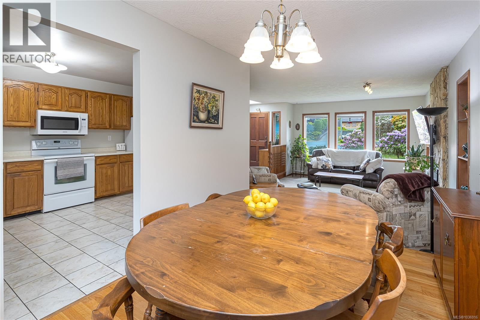 3388 St. Troy Pl - 10