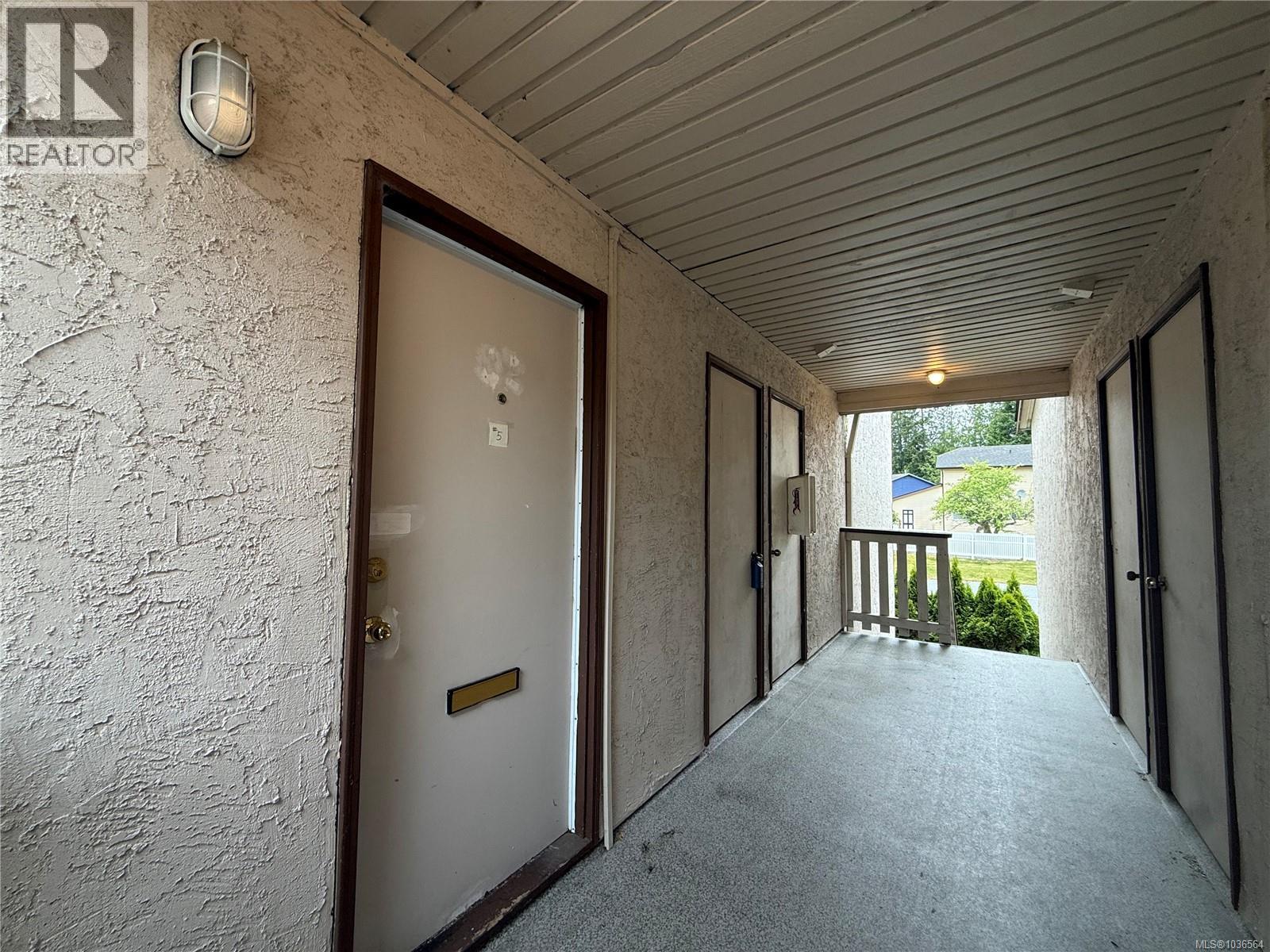 #5 7077 Highland Dr - Image 2