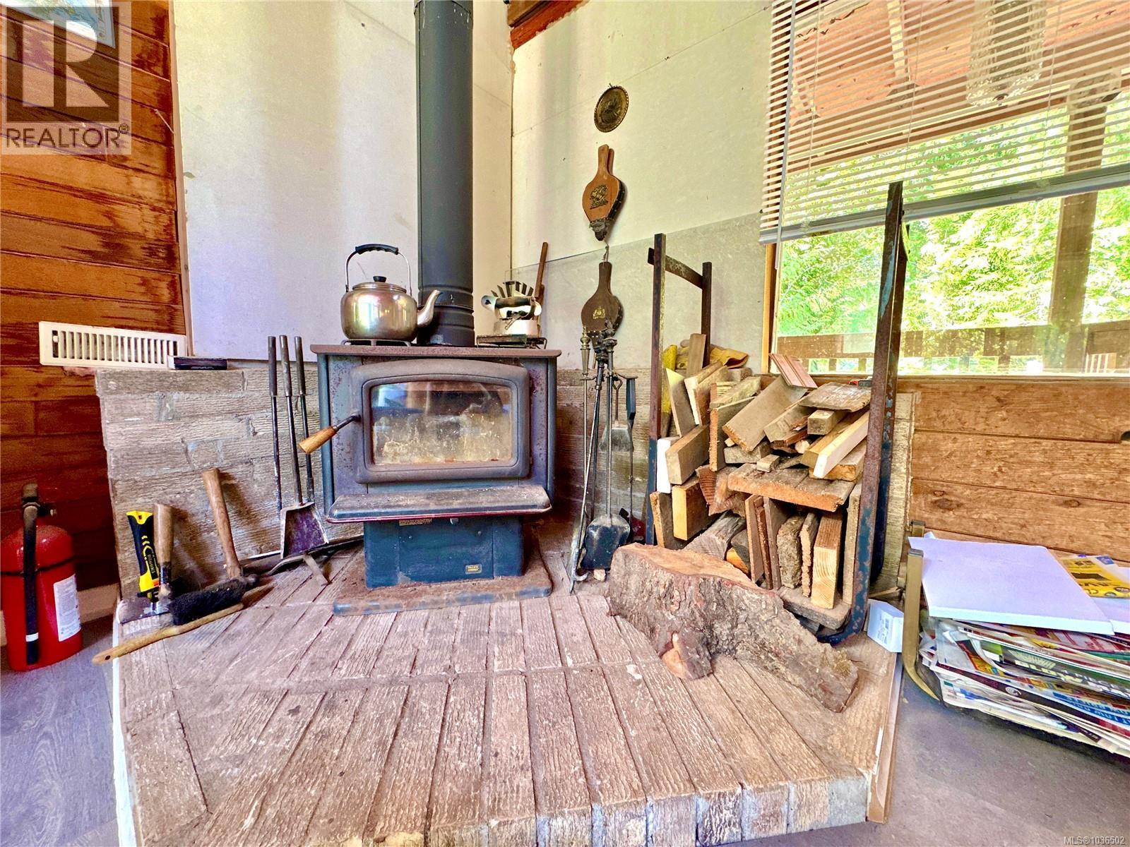 3148 Bay Rd, Qualicum Beach