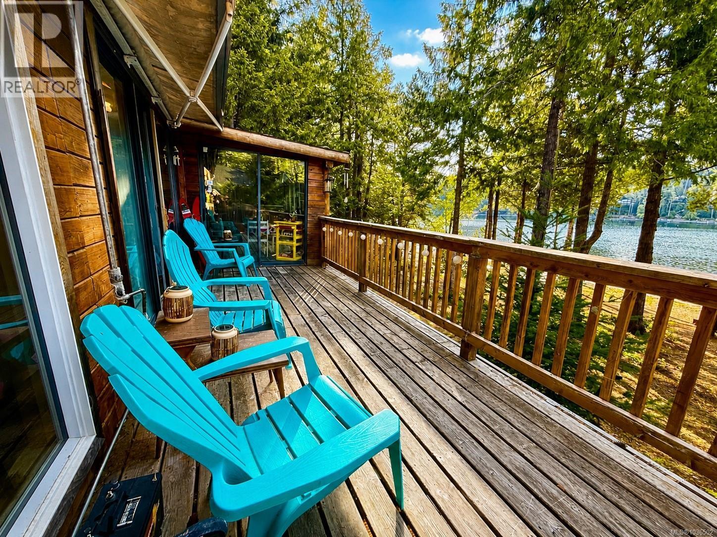 3148 Bay Rd, Qualicum Beach