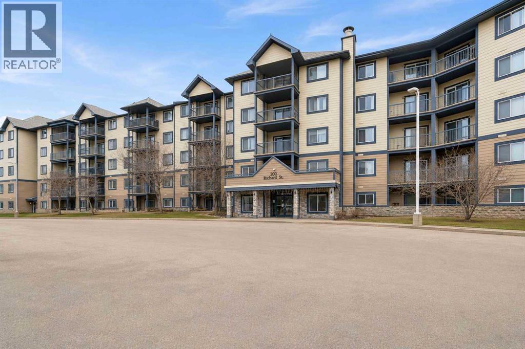 200 Richard Street, Fort McMurray