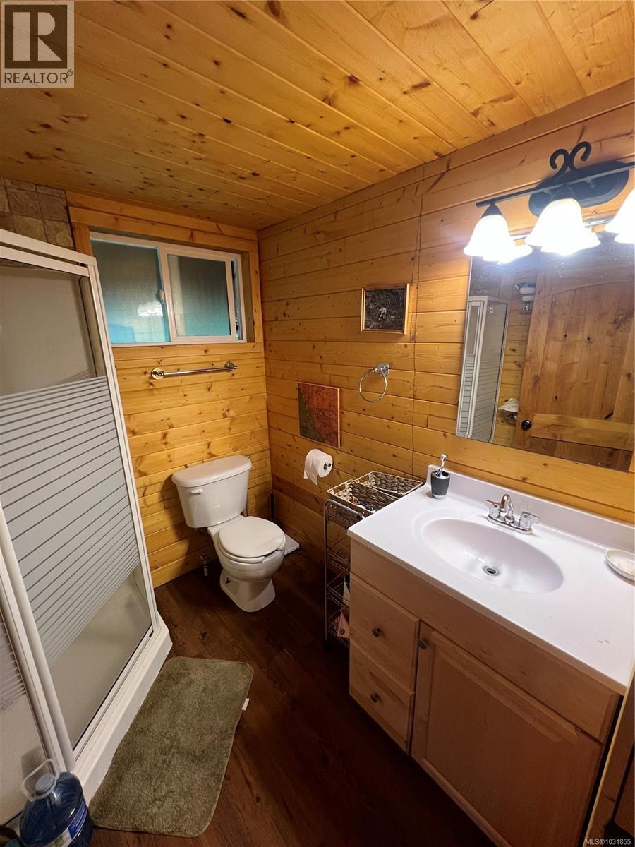 58 Busby Island - 16