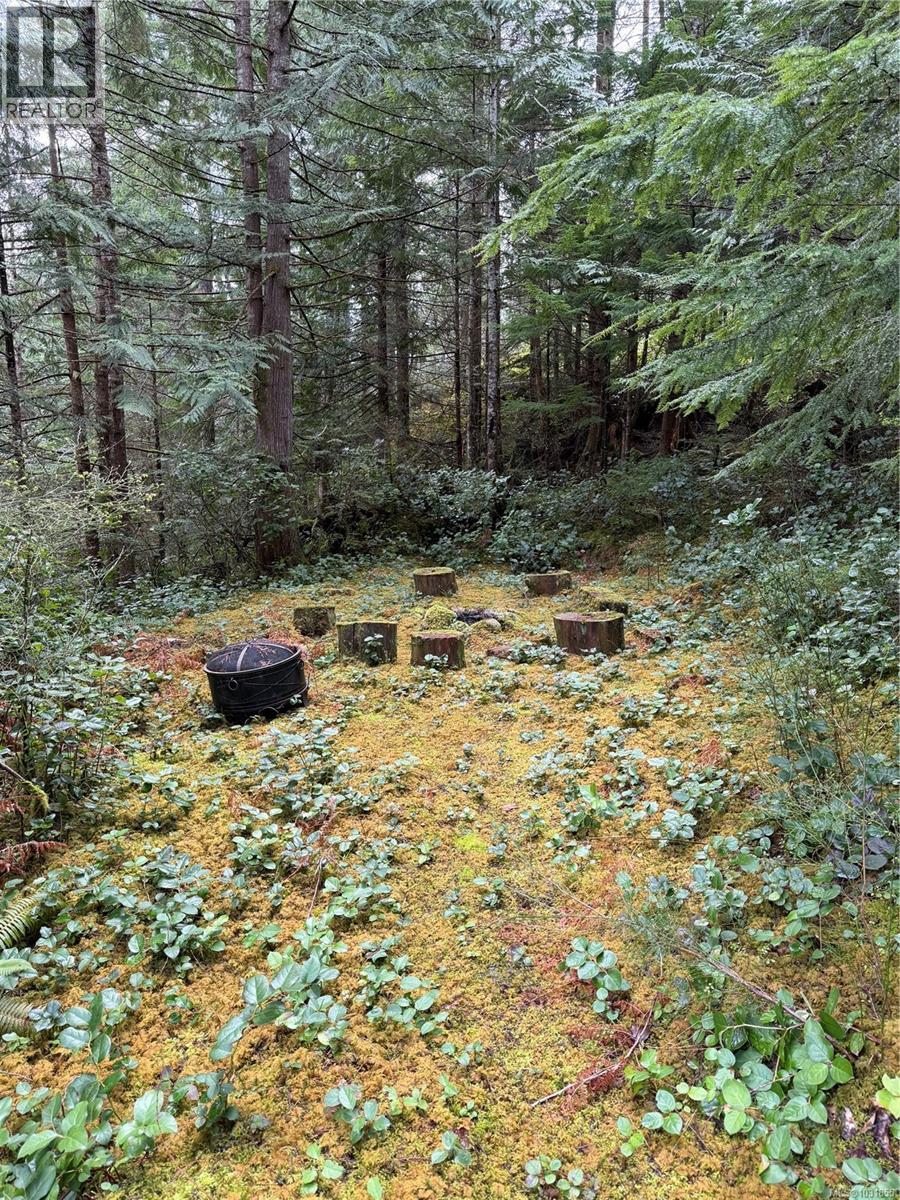 58 Busby Island - 29