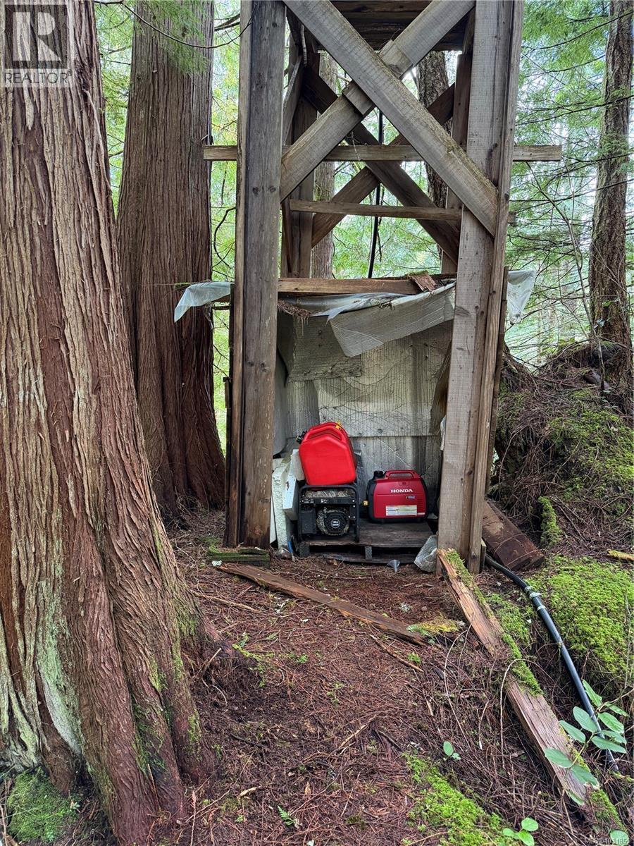 58 Busby Island - 34