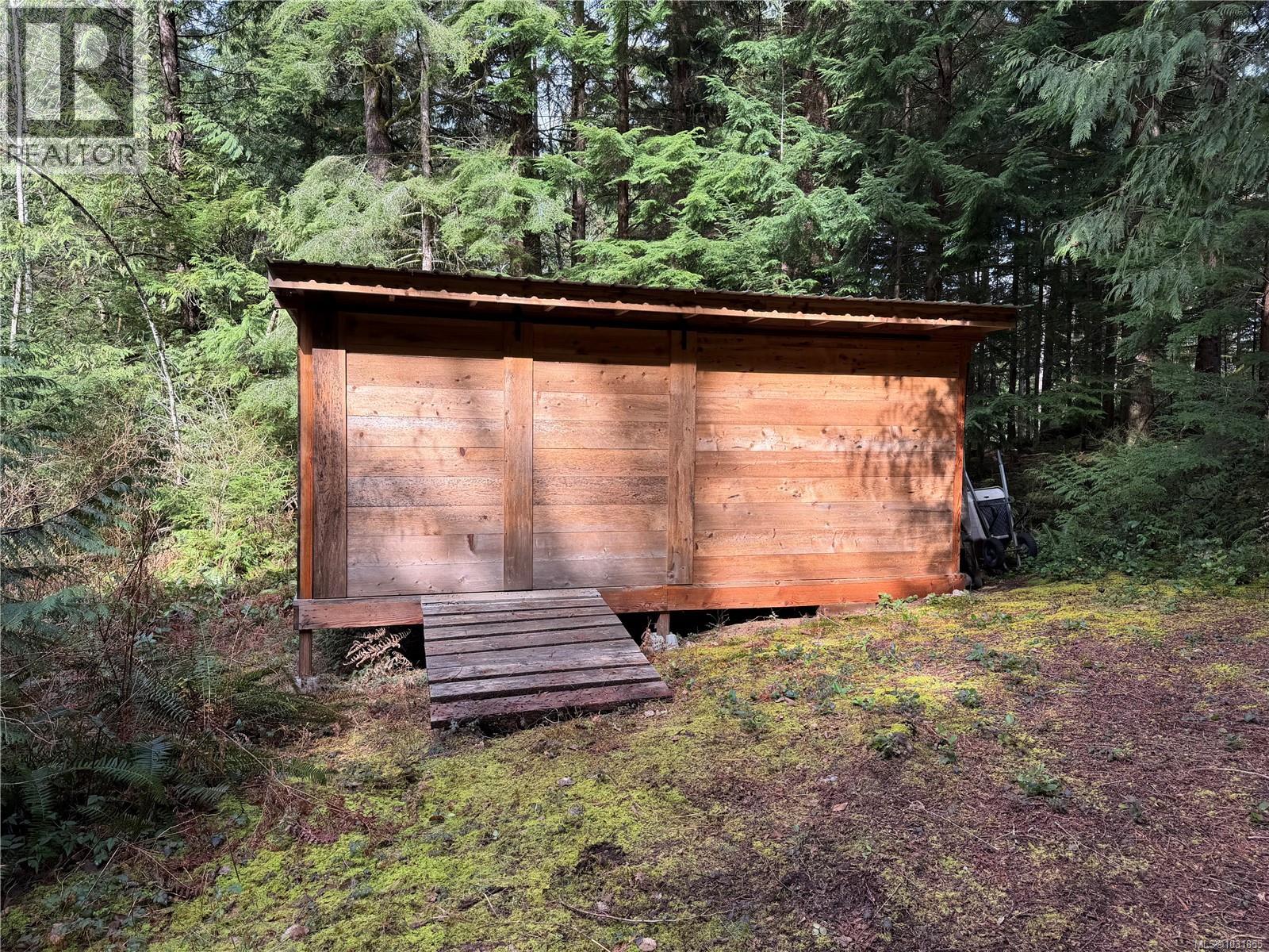 58 Busby Island - 35