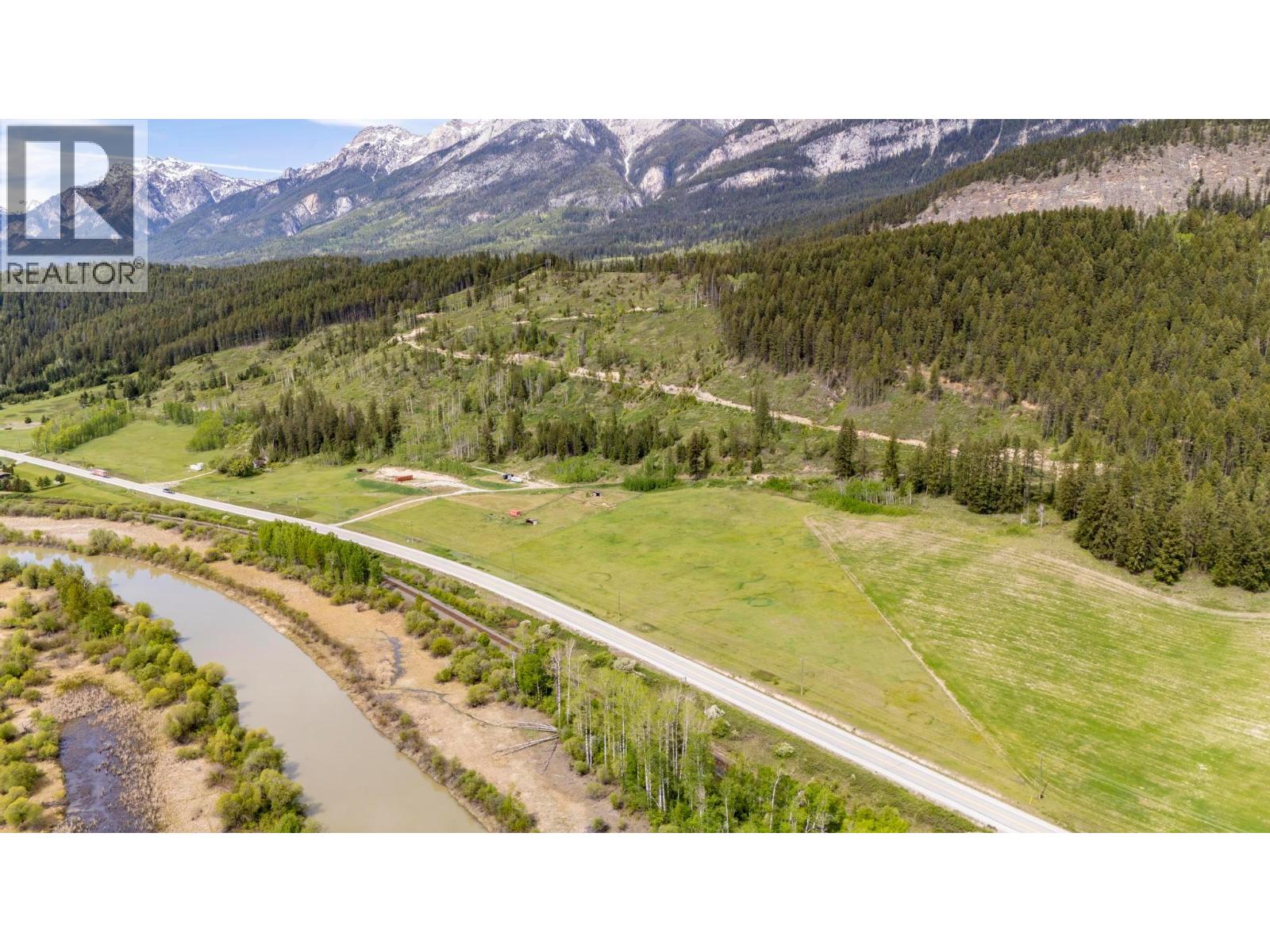3657 95 Highway - 17