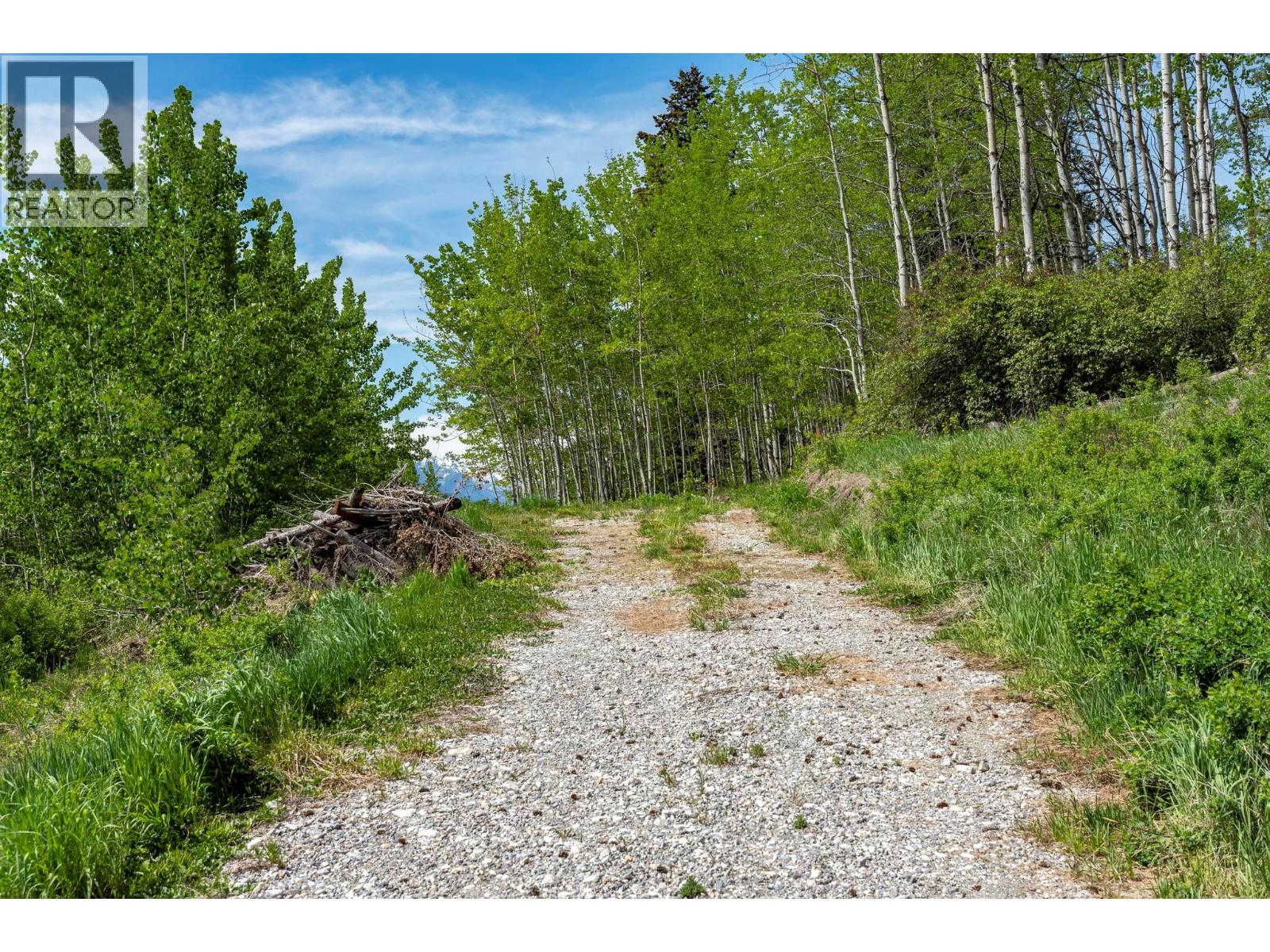 3657 95 Highway - 50