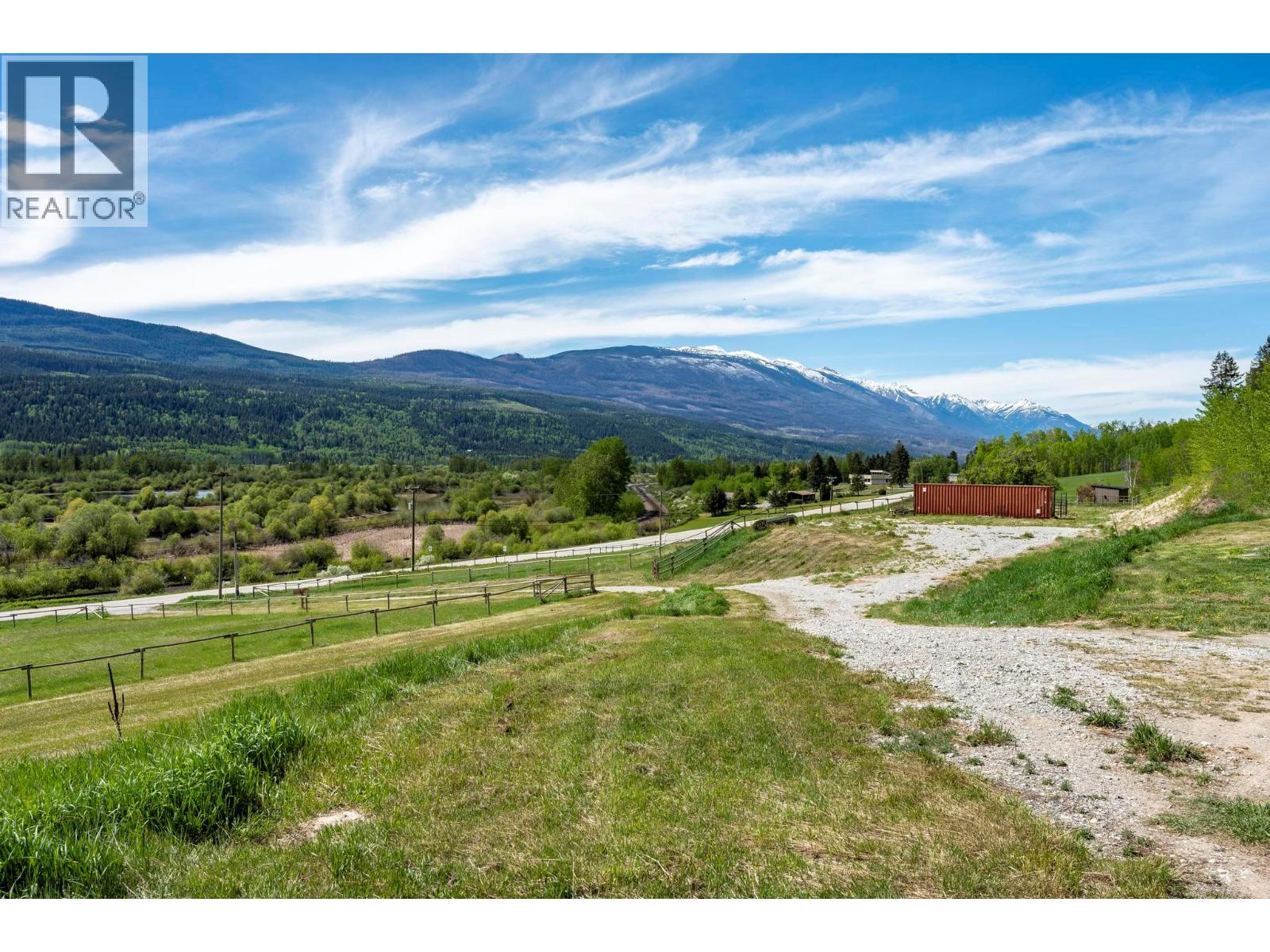 3657 95 Highway - 55
